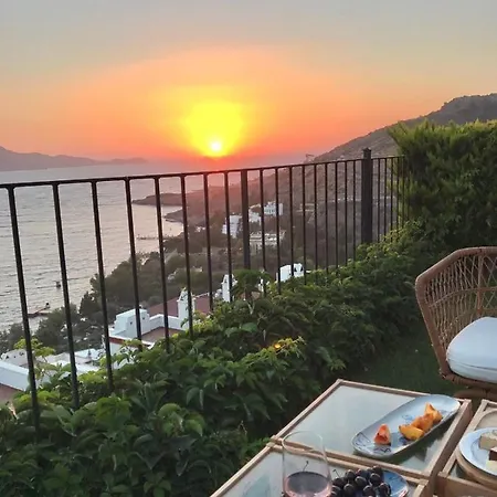 Breathtaking Sea View With A Peaceful Garden Апартаменты Бодрум